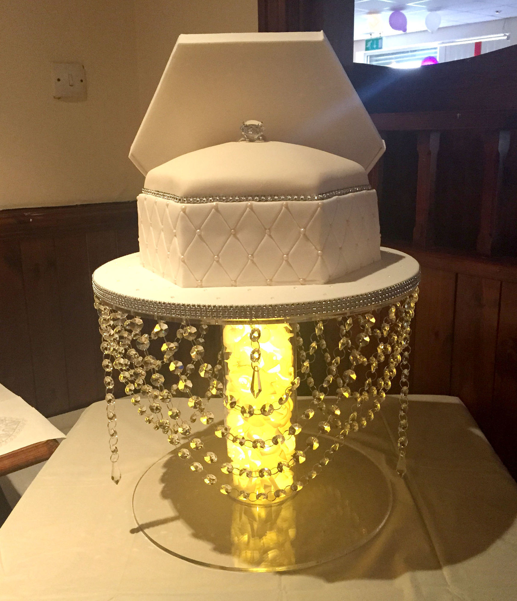Bling Wedding Cake Stand
 Round Bling Wedding Cake Stands