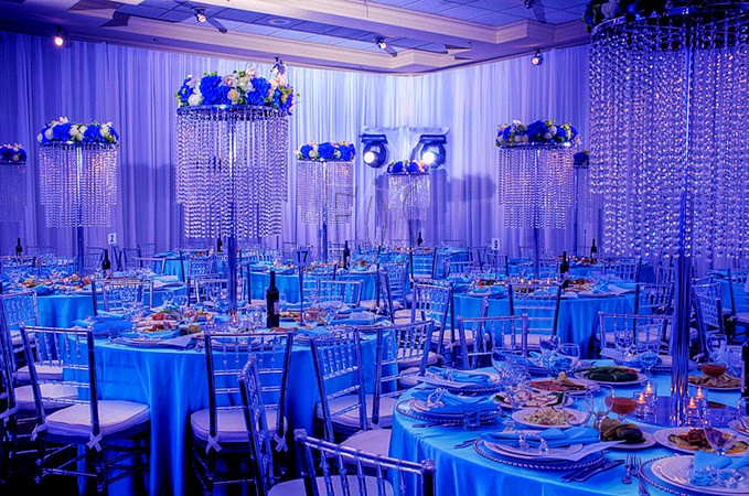 Blue Wedding Decor
 Blue And White Wedding Theme