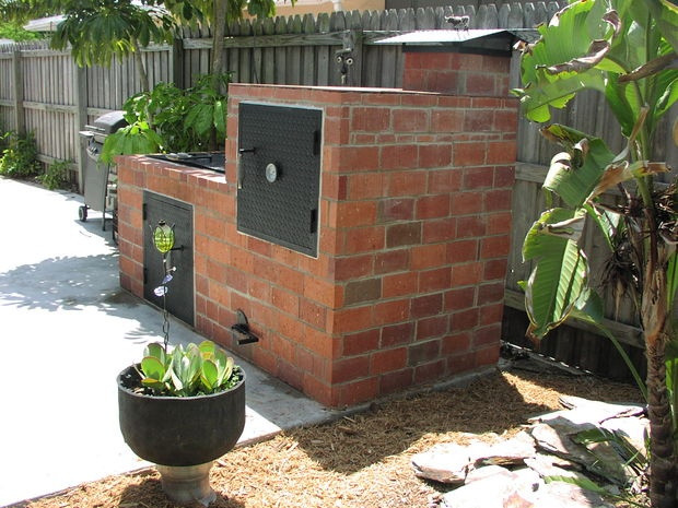 Brick Smoker Plans DIY
 Backyard Brick Barbeques Dig This Design