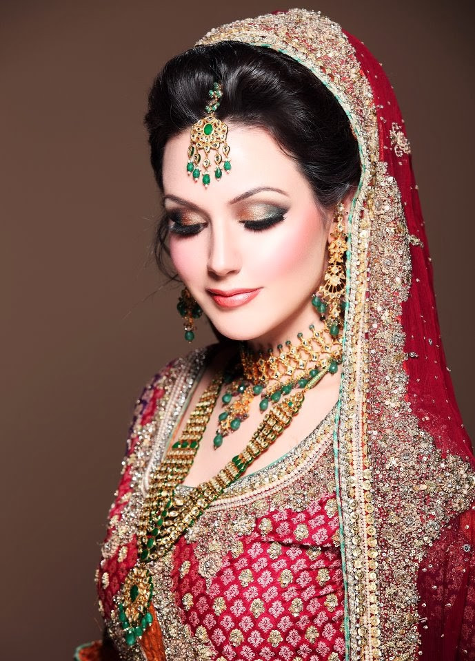Bridal Makeup
 Best Pakistani Bridal Makeup Tutorial With Steps