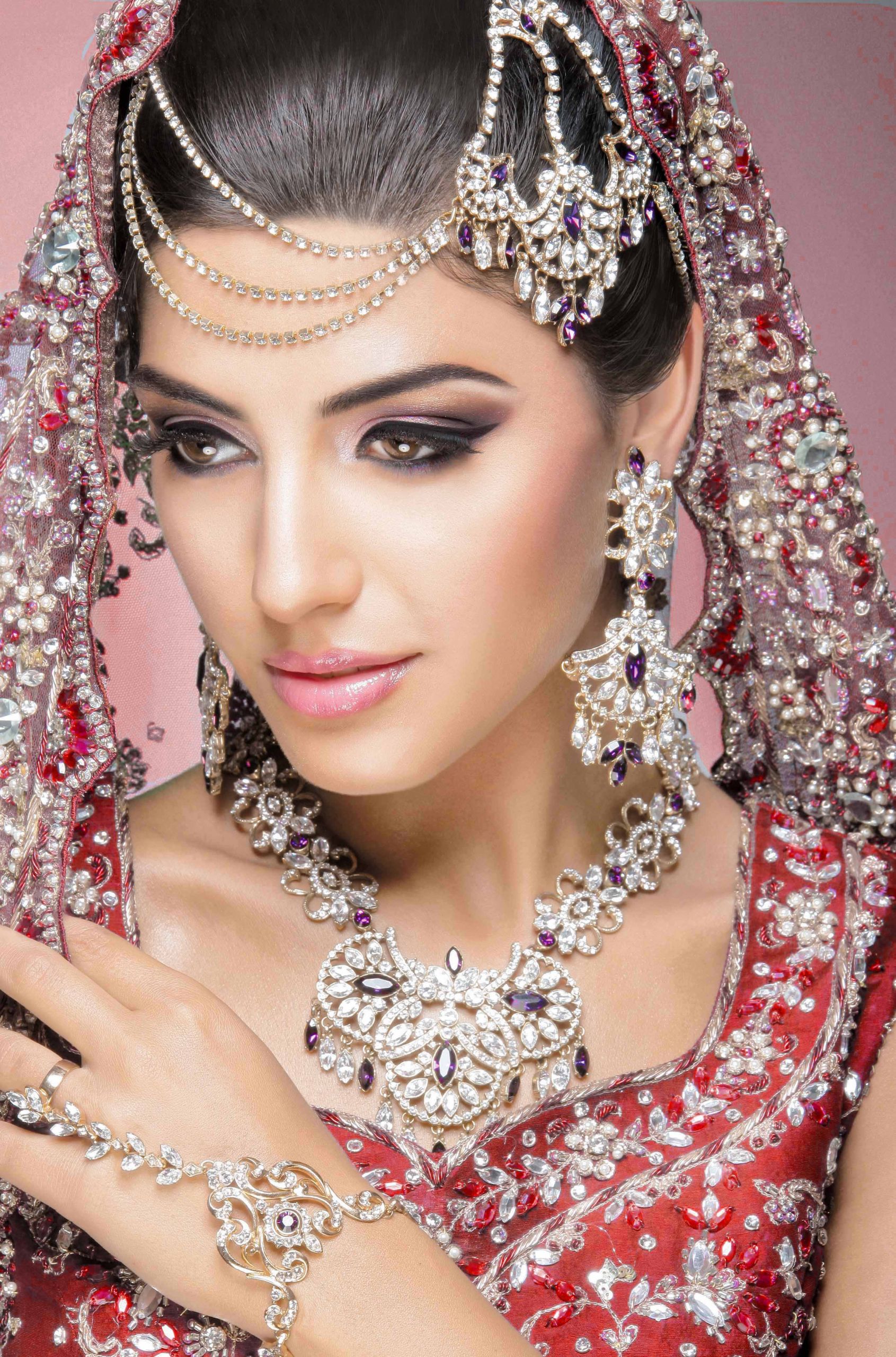 Bride Make Up
 Jasika Beauty Clinic
