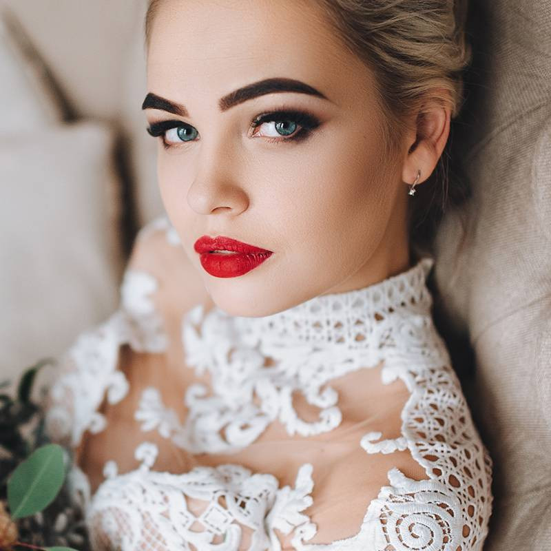 Bride Make Up
 Vegan Bridal Makeup Tutorials for Beauty Inspiration