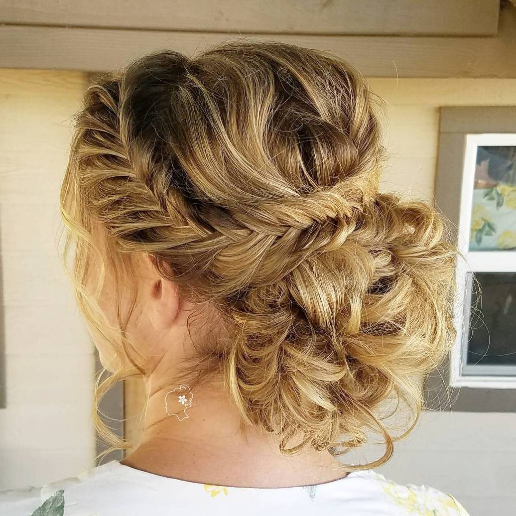 Bridesmaid Hairstyle Updo
 40 Irresistible Hairstyles for Brides and Bridesmaids
