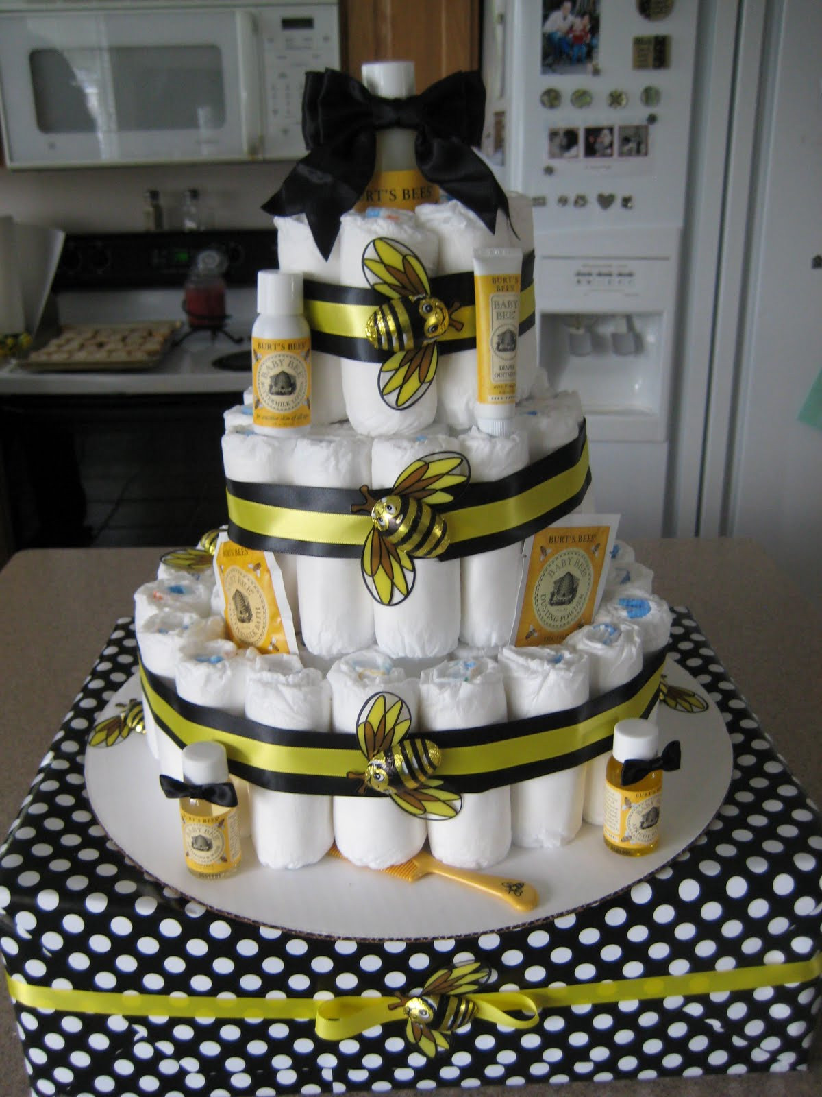Bumble Bee Baby Shower Decorations Ideas
 Bumble Bee Baby Shower Decorations