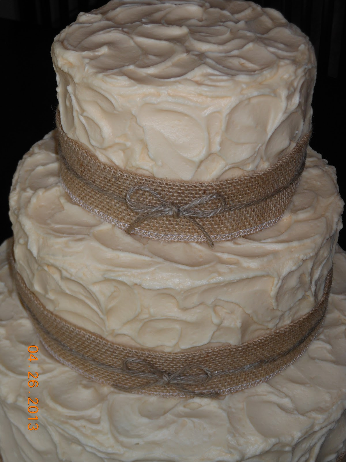 Burlap Wedding Cakes
 It s a piece of cake Rustic Burlap Wedding Cake