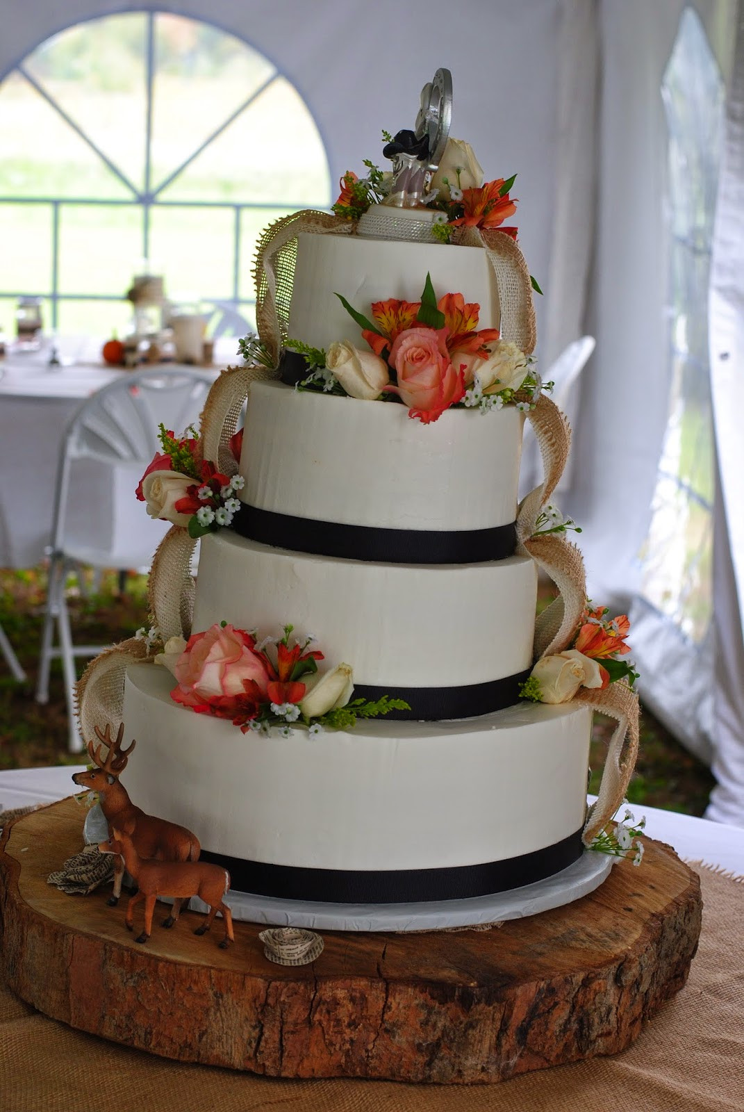 Camo Wedding Cake
 Country Cupboard Cakes Camo Wedding Cake