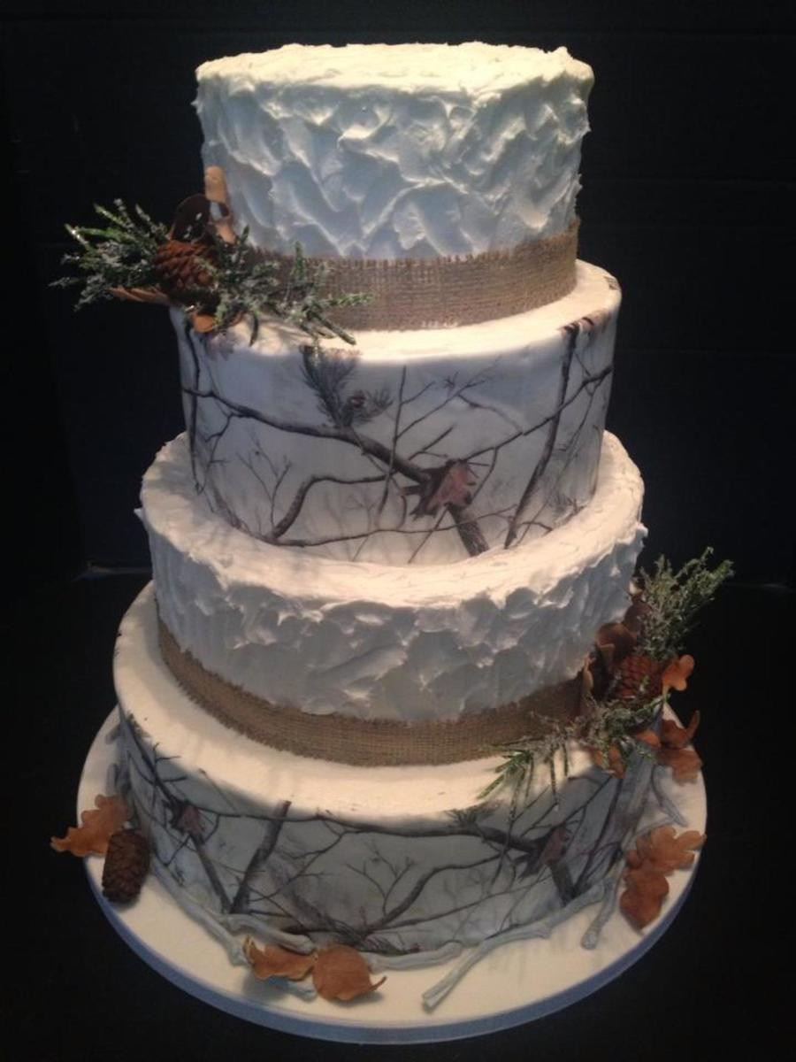 Camo Wedding Cake
 Winter Camouflage Wedding Cake All Accents Are Gumpaste
