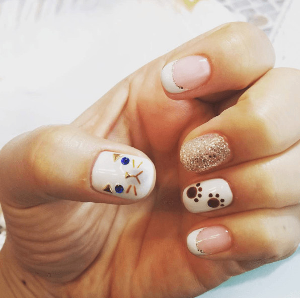 Cat Nail Designs
 17 Cat Nail Art Designs that Will Make You the Coolest Cat