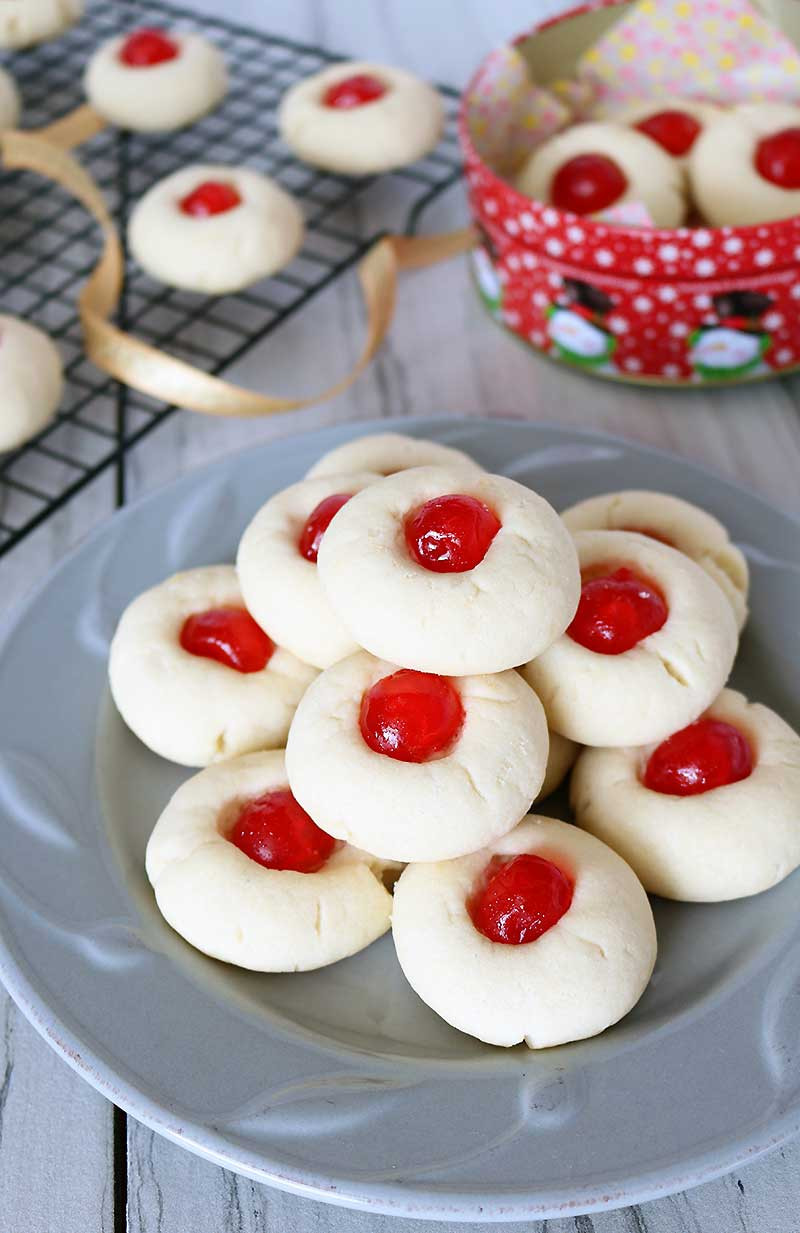 Cherry Cookies Recipes
 Can d Cherry Cookie