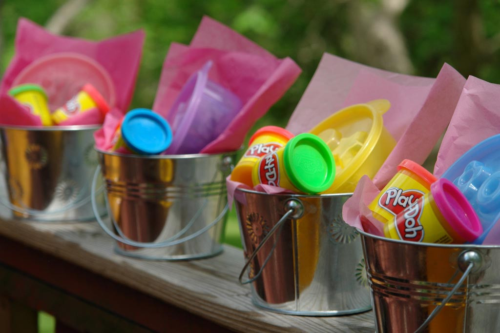 Children Party Favors
 Kids Party Favors are Easy to Find cose You Know What