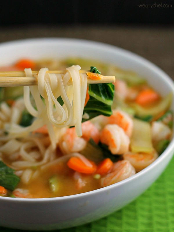 Chinese Noodles With Shrimp
 11 Shrimp Recipes That Won’t Break the Calorie Bank