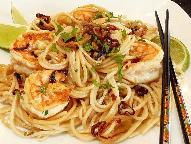 Chinese Noodles With Shrimp
 Asian Noodles with Grilled Shrimp and Lime