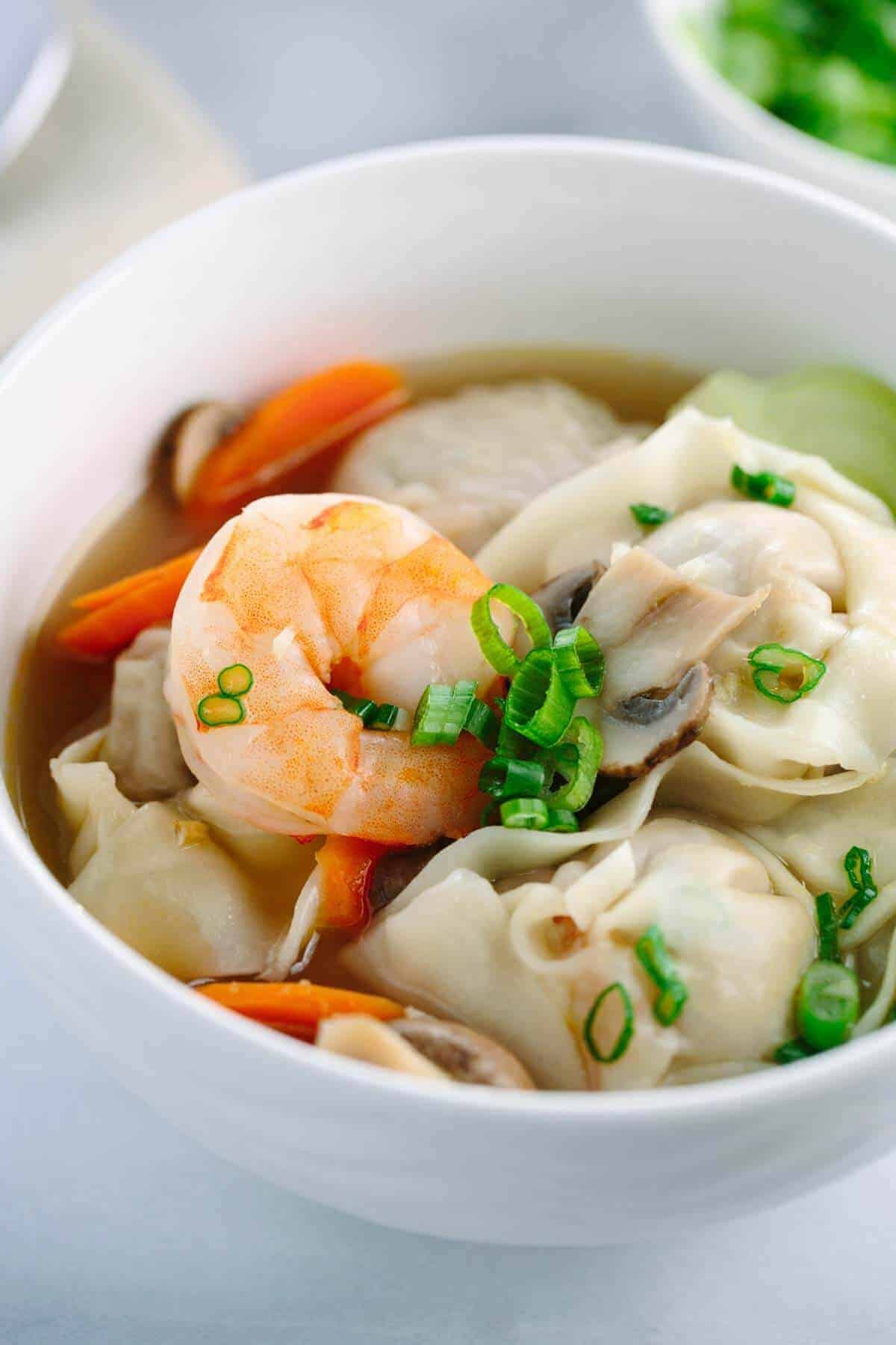 Chinese Soup Recipes
 Easy Homemade Wonton Soup Recipe Jessica Gavin