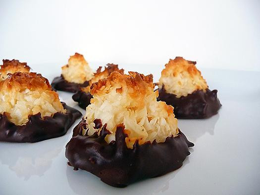 Chocolate Dipped Coconut Macaroons Recipe
 Healthy Dessert Coconut Macaroons Recipe