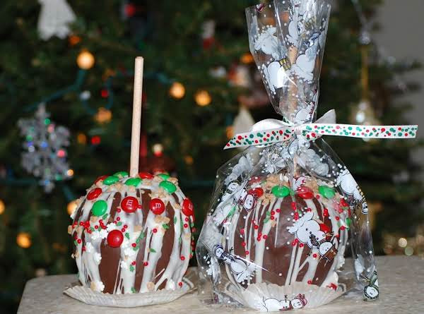 Christmas Candy Apples
 Holiday Chocolate Caramel Apples