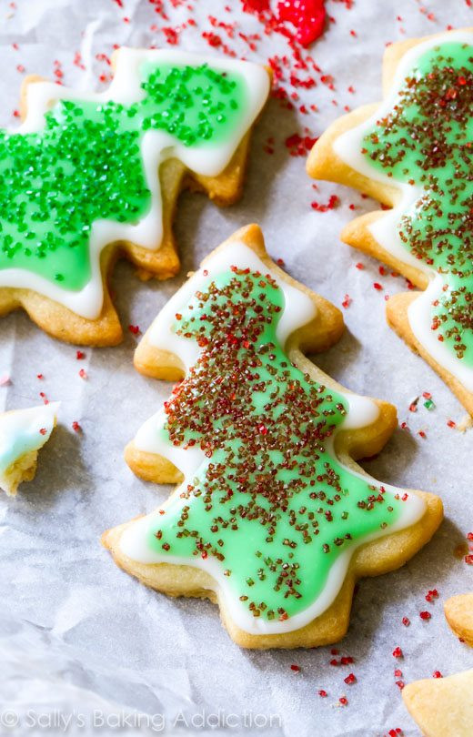 Christmas Cutout Sugar Cookies Recipe
 Christmas Sugar Cookies with Easy Icing