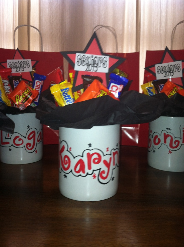 Christmas Gift Ideas For High School Seniors
 Personalized candy bouquet mugs for high school senior