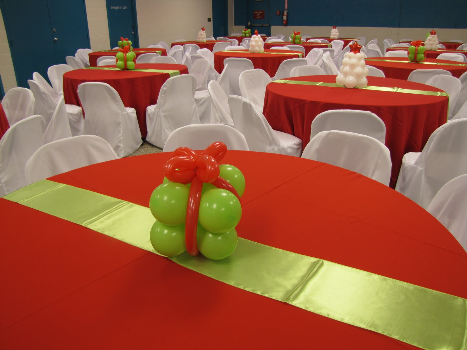 Christmas Party Table Decoration Ideas
 Party People Event Decorating pany Lime and Red