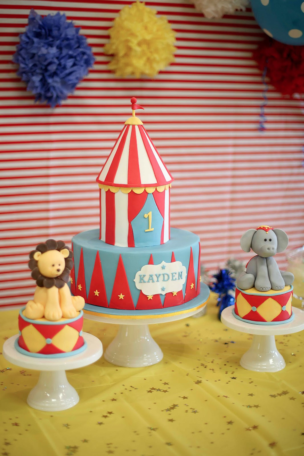 Circus Birthday Cakes
 Bakerz Dad Circus Cake