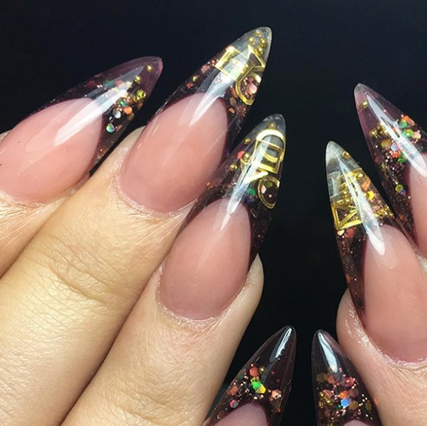 Clear Nail Designs
 Clear Nail Art The Perfect Manicure to Match Any Outfit