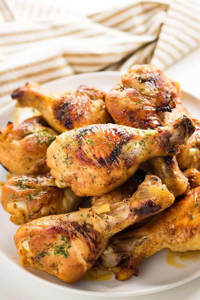 Cook Chicken Legs
 Easy Baked Chicken Drumsticks Recipe The Salty Marshmallow