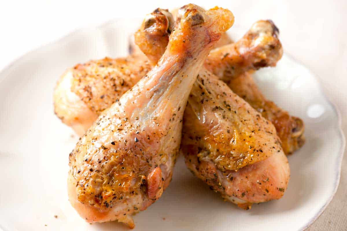 Cook Chicken Legs
 Do you think this girl is thick and pretty