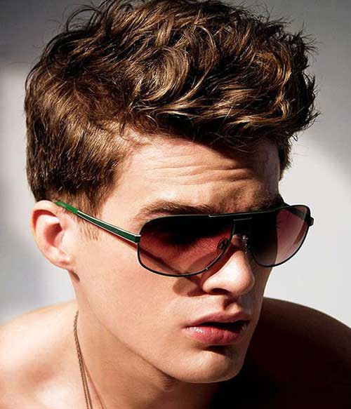 Cool Hairstyles For Guys With Short Hair
 25 Cool Short Haircuts for Guys