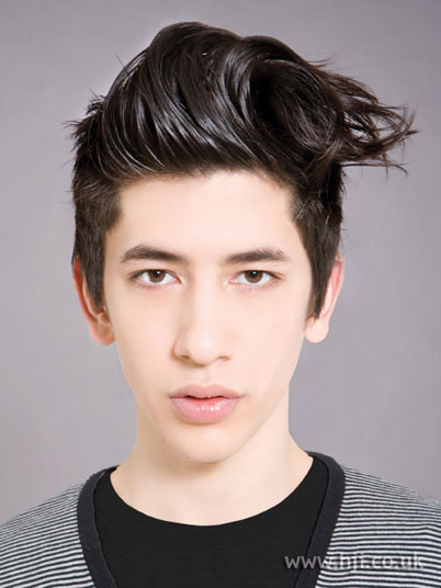 Cool Teen Boy Haircuts
 Bluendi Teen Boys hairstyle pictures for 2011