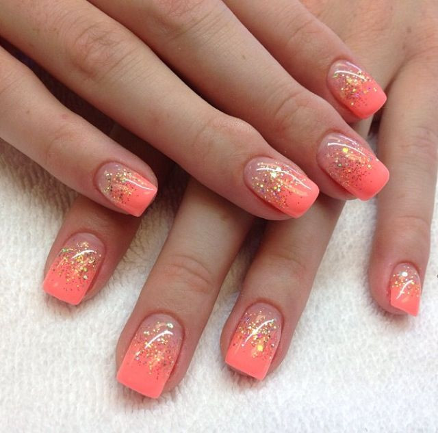 Coral Nail Ideas
 These are really pretty I like the coral and gold bo