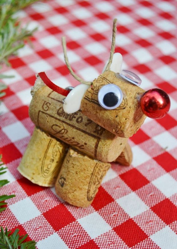 Crafts And Decorations
 wine cork christmas crafts 20 brilliant decoration ideas