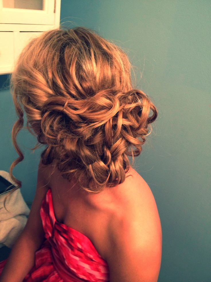Curled Hairstyles Updo
 Curly Hairstyles For Prom Party Fave HairStyles