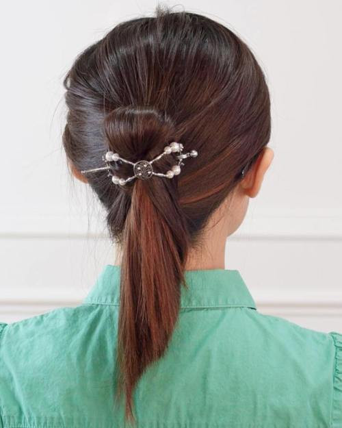 Cute Updo Hairstyles For Work
 20 Cute and Easy Hairstyles for Work