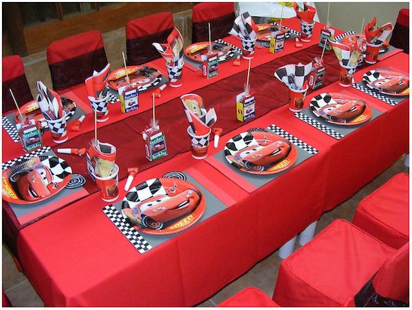 Decorate Car For Birthday
 Disney Cars Birthday Party