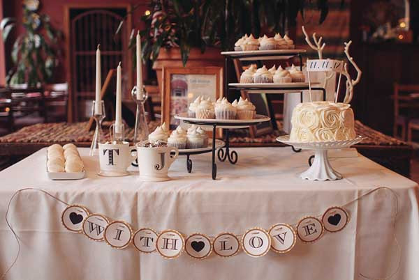 Decorating Ideas For An Engagement Party
 Sweet and Fun Engagement Party Ideas Random Talks