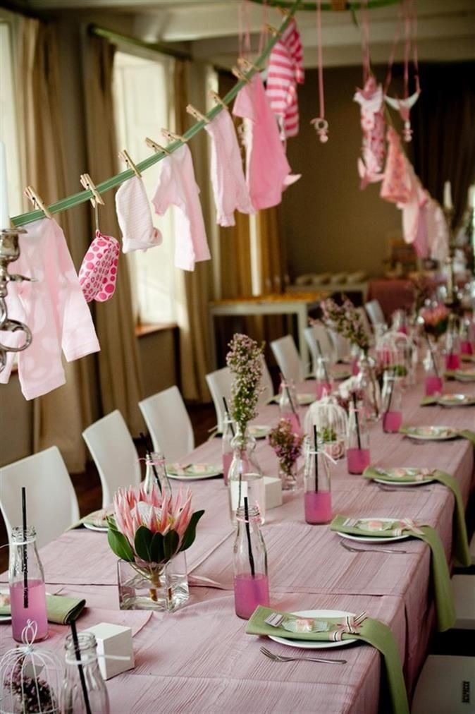 Decorating Ideas For Baby Shower Gift Table
 Decorating for girl baby shower So love the clothesline