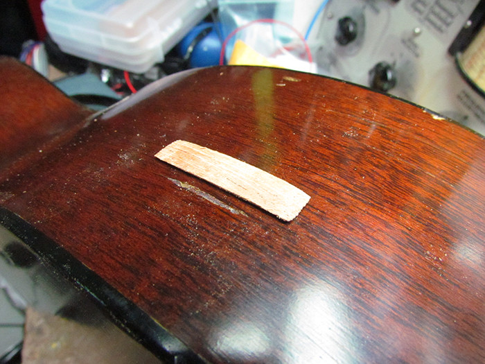 DIY Acoustic Guitar Crack Repair
 Repairing Acoustic Body Cracks 1931 Martin 0 18T