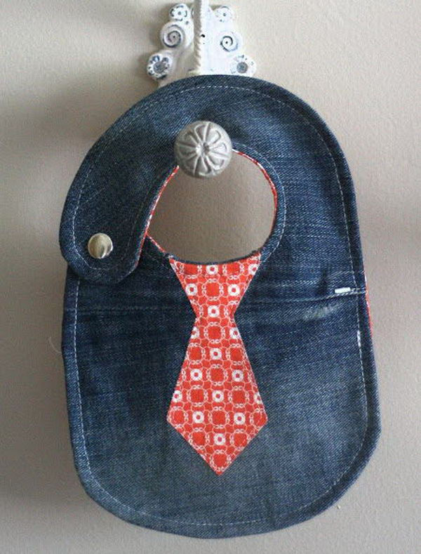 DIY Baby Bibs
 48 Creative DIY Ways to Repurpose Your Old Jeans – Page 5