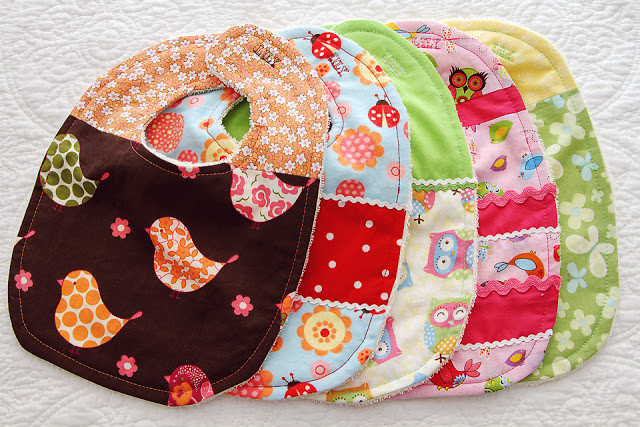 DIY Baby Bibs
 20 Easy Sewing Projects for Beginners