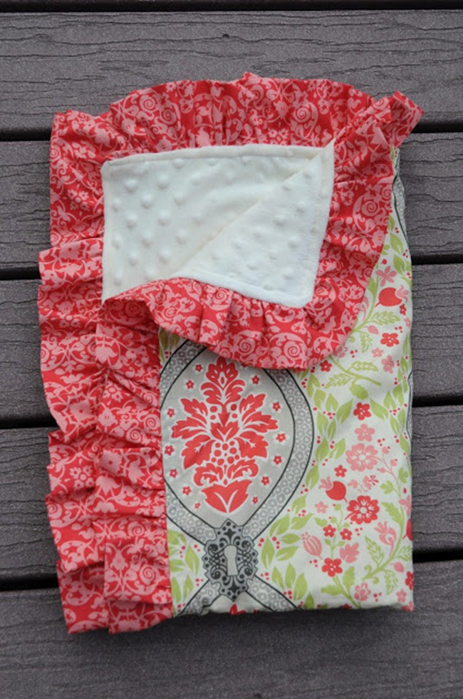DIY Baby Blankets Ideas
 15 Handmade Baby Blanket Tutorials