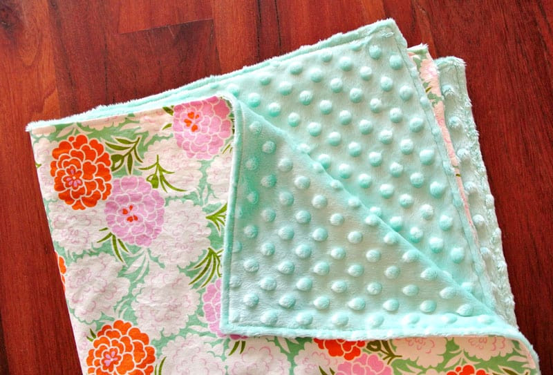DIY Baby Blankets Ideas
 12 DIY Baby Blankets for Your Precious Bundle of Joy