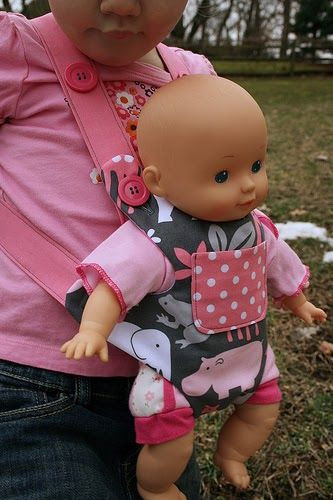 Diy Baby Doll Carrier
 This is the Bear Carrier pattern f rom the book Oliver