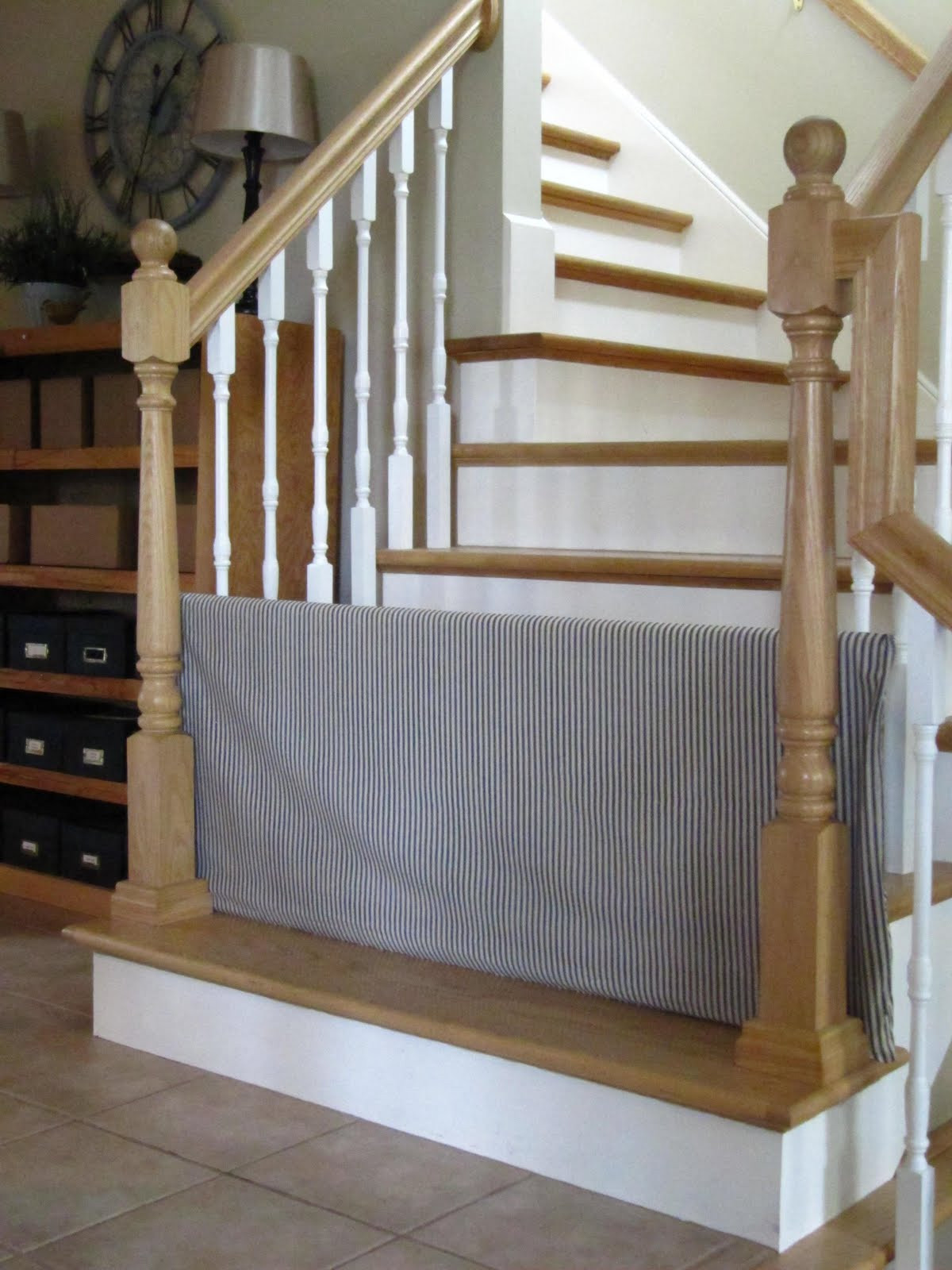 DIY Baby Gate For Stairs
 20 DIY Baby Gate Ideas Fabric Pallet and Wood Frame