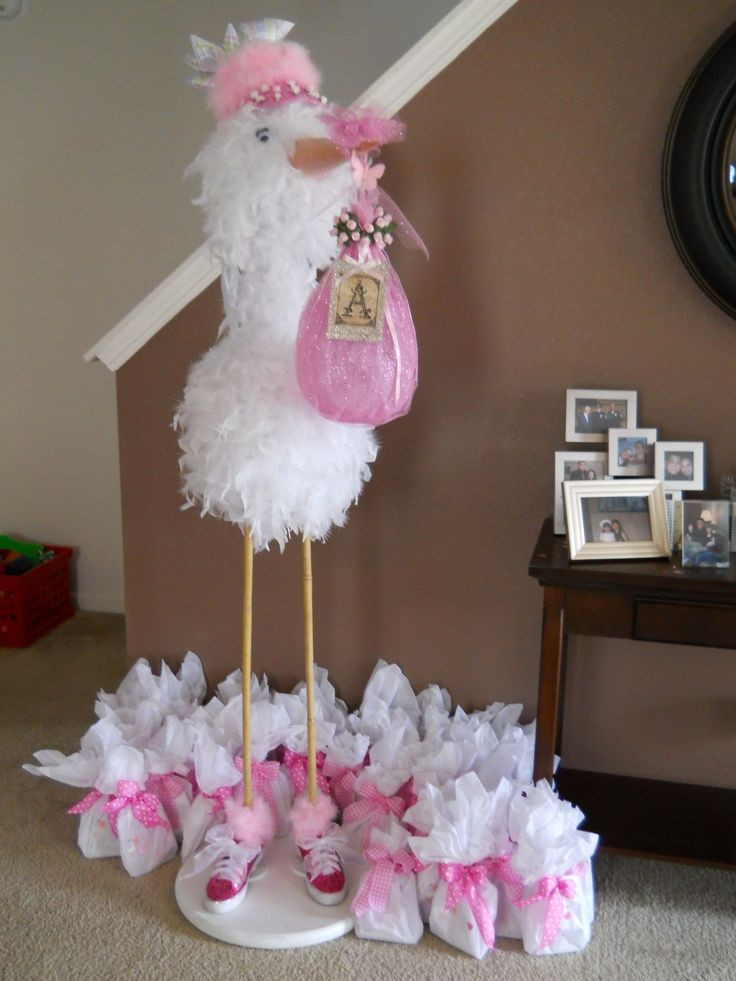 Diy Baby Shower Decorations
 diy stork DIY stork for baby shower