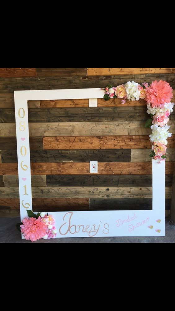 DIY Baby Shower Photo Booth
 25 DIY Bridal Shower Party Decorations Ideas