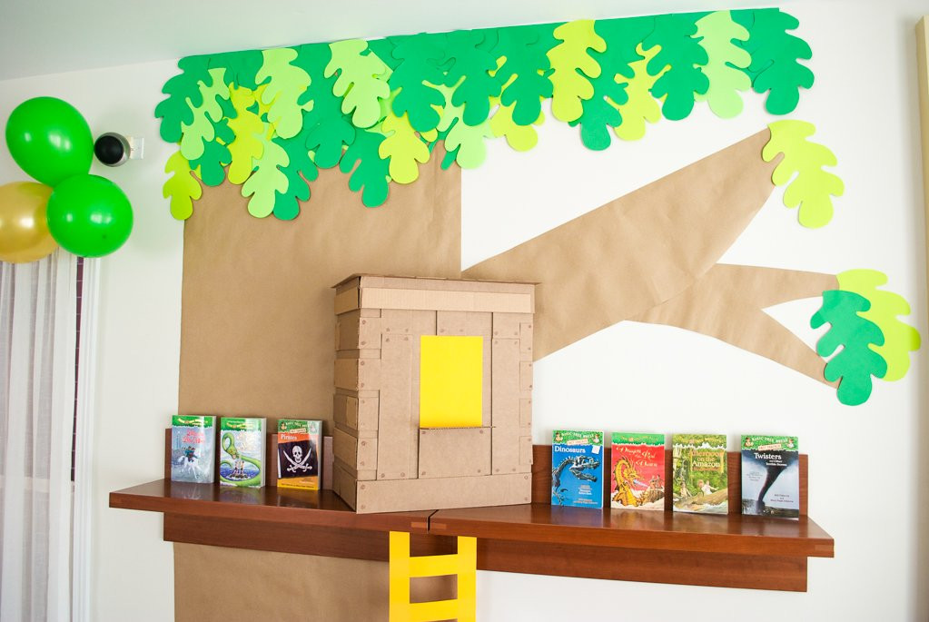 DIY Cardboard Decor
 DIY Cardboard & Paper Magic Tree House Birthday Party