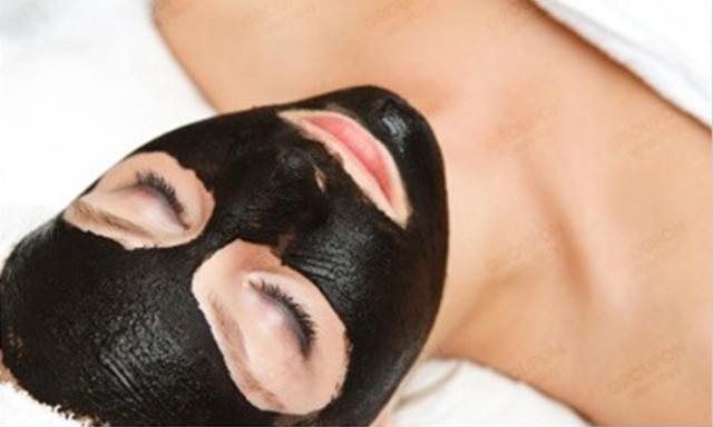 DIY Charcoal Mask
 Homemade Activated Charcoal Face Mask
