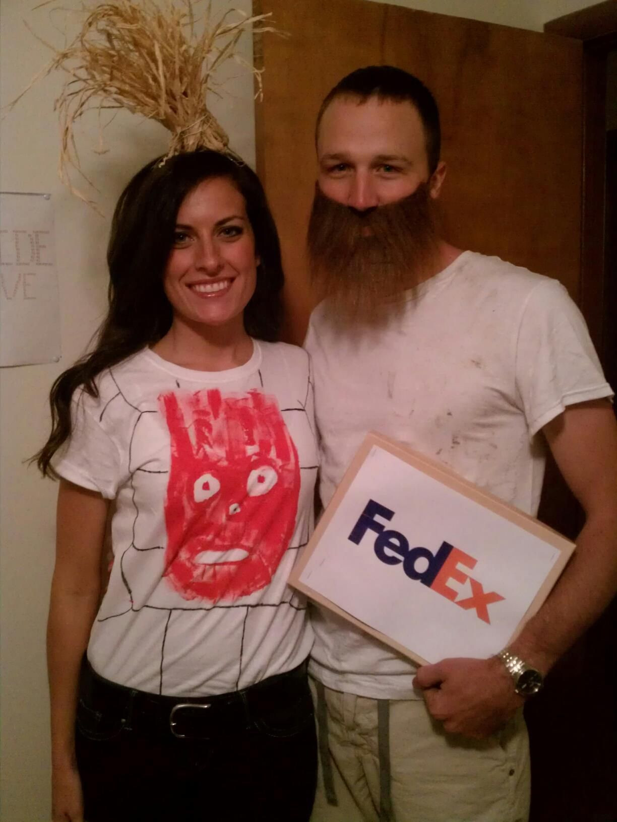 DIY Couples Costumes Ideas
 Couples Halloween Costume Tom Hanks and Wilson Castaway