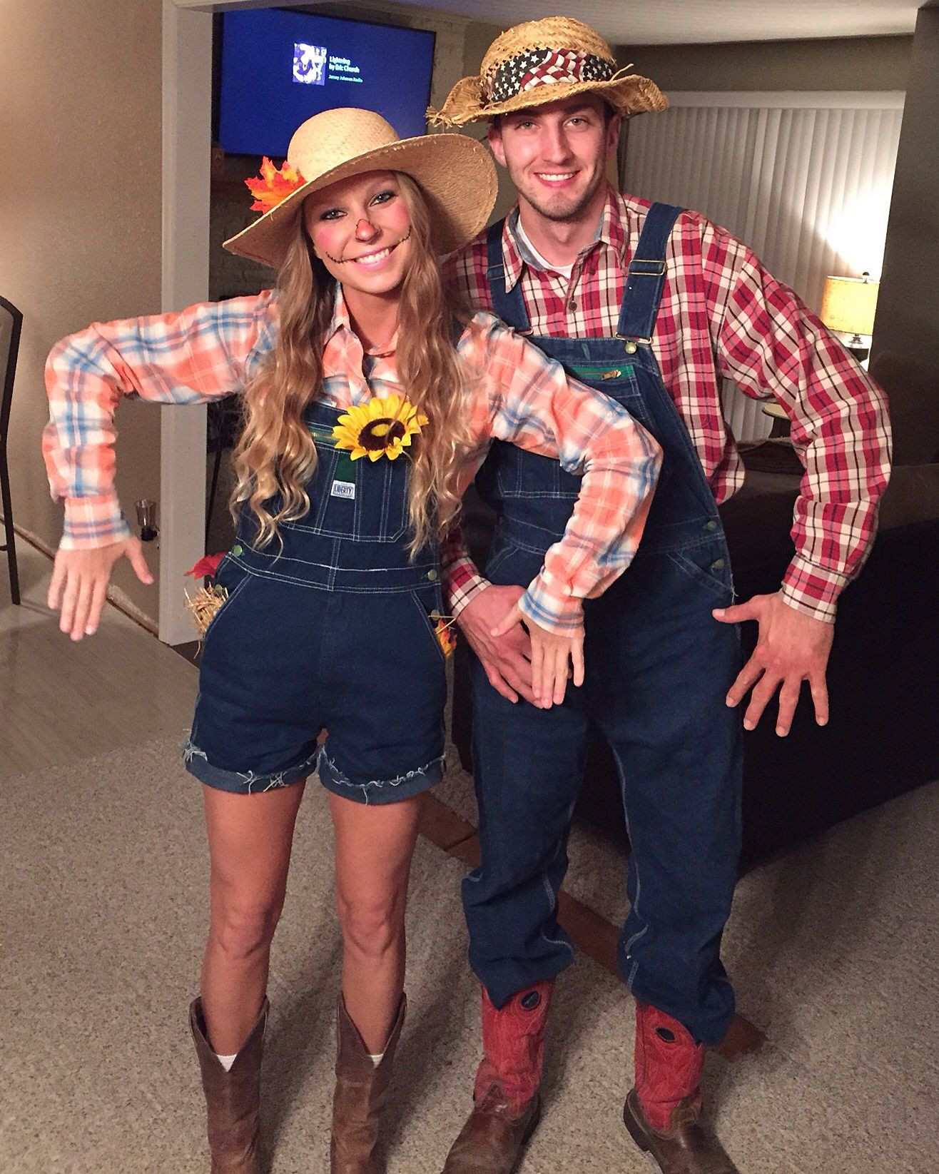 DIY Couples Costumes Ideas
 20 Best DIY Couples Halloween Costumes That Can Be Worn in