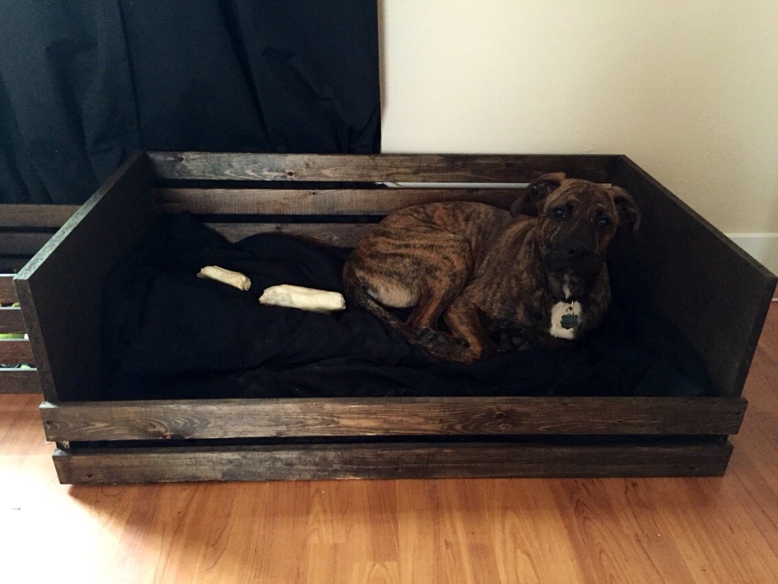 DIY Dog Bed Frame
 Rustic Dog Bed Frame