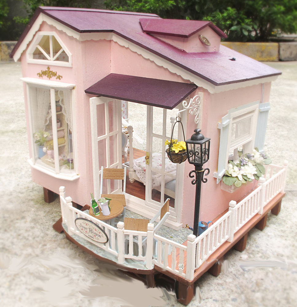 DIY Dollhouse Kits
 Dollhouse Miniature DIY Kit w Light Italy HoneyMoon